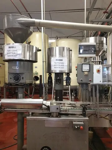 Used Bertolaso Wine Capping Machine X 73 for wine bottling lines