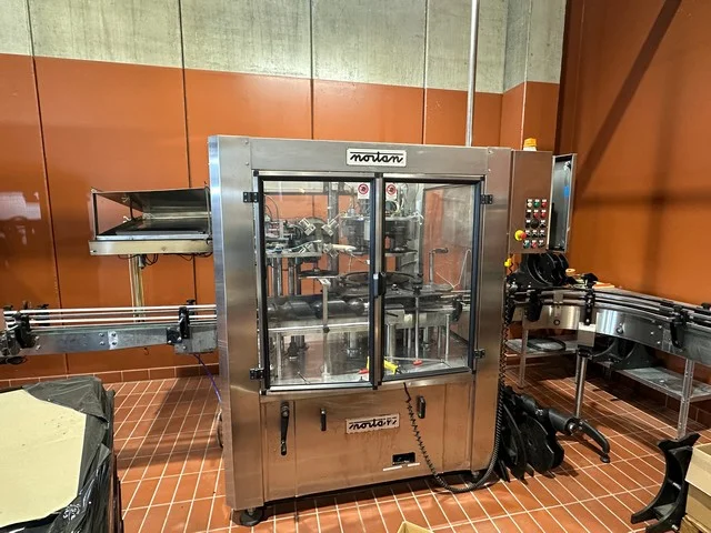 Used Nortan PRISMA 4+4 TR Wine Capsuling Machine BC 394 for wine bottling lines