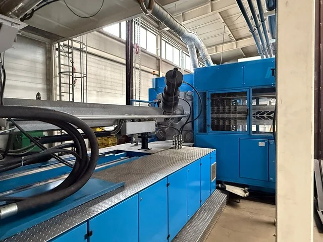 Used MacPET 4550-320 maszyna PET Preform Press for Beverage Lines W 110 for wine bottling lines