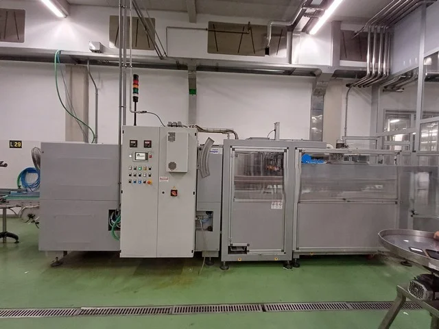 Used Novopac CD1 070 BM 2007 Shrink Wrapper for Wine Bottling Lines F 89 for wine bottling lines