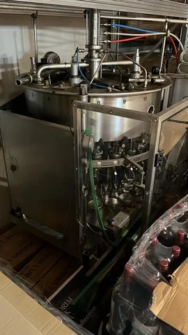 Used Cortellazzi Vega Wine Filling Machine T 203 for wine bottling lines