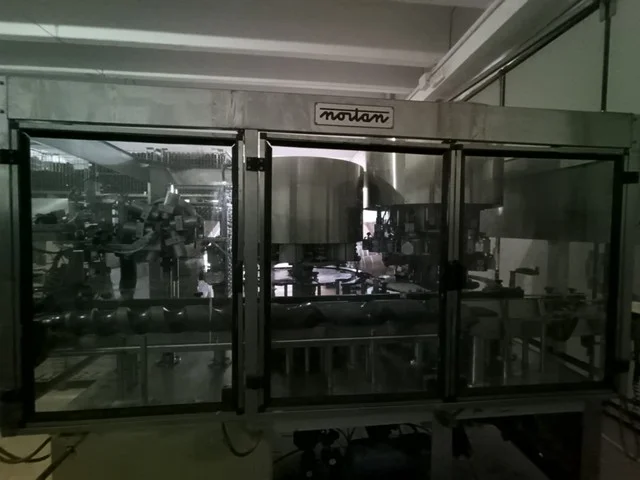 Used Nortan Prisma 6+6+6 trs Wine Capsuling Machine BC 413 for wine bottling lines