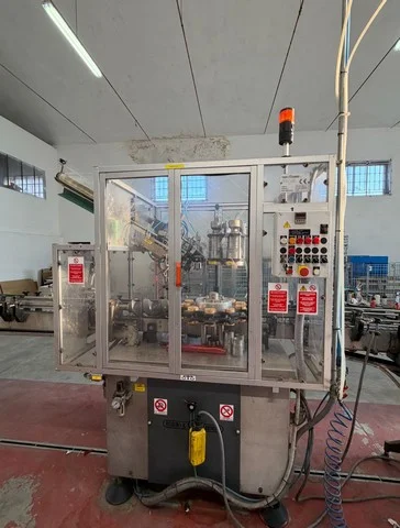 Used Robino & Galandrino VULCAN3000 G Wine Capsuling Machine BC 398 for wine bottling lines