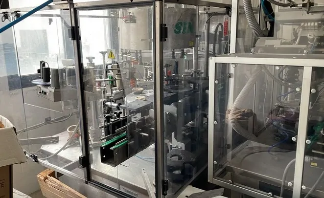 Used Simac 4t3s3e d540 Wine Labelling Machine EA 597 for wine bottling lines