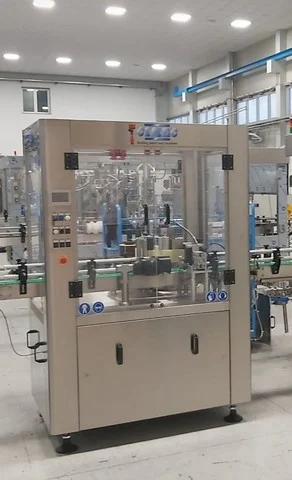 Used CIMEC linear self-adhesive Wine Labelling Machine EA 703 for wine bottling lines
