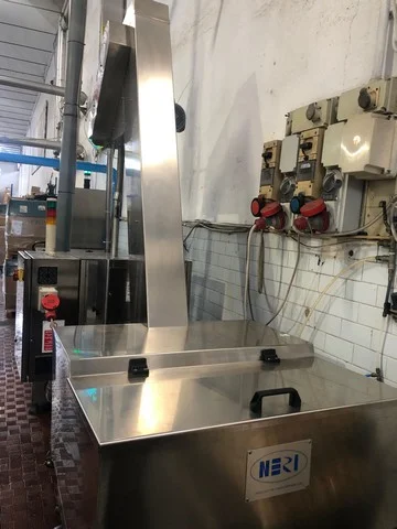 Used Neri Alfe CB Caps Elevator for Wine Bottling Lines I 81 for wine bottling lines