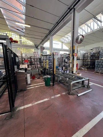 Used Atlanta Mytho / A Pallet Wrapper for Wine Bottling Lines A 60 for wine bottling lines