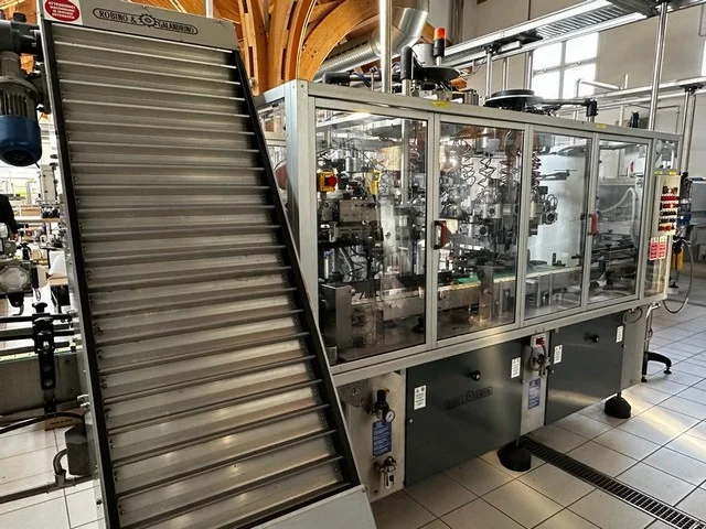 Used Robino & Galandrino M MONOSTADIO FT6 Wine Capsuling Machine BC 396 for wine bottling lines