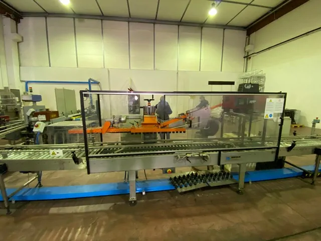 Used Bortolin Kemo mara h.m. Case Sealer for Wine Bottling Lines C 48 for wine bottling lines