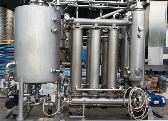 Used Sifa Used Bottling Machine for Wine Lines P 7 for wine bottling lines