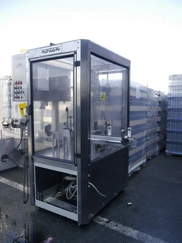 Used Nortan Wine Capsuling Machine BC 229 for wine bottling lines