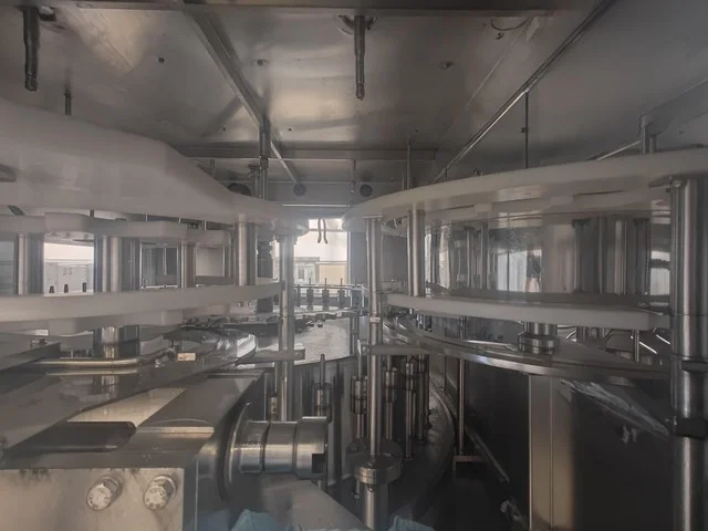 Used TETRA PLAST Complete Wine Bottling Line NP 602 for wine bottling lines